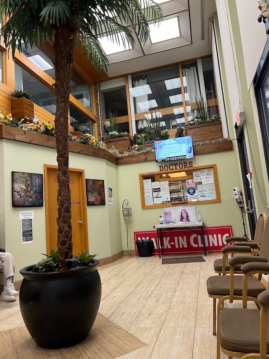 Royal Care Walk-in Clinic, photo 3