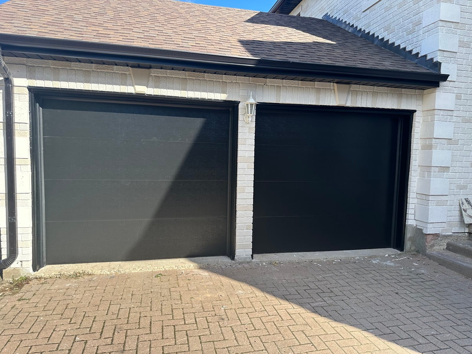 Aromex Garage Doors, photo 3