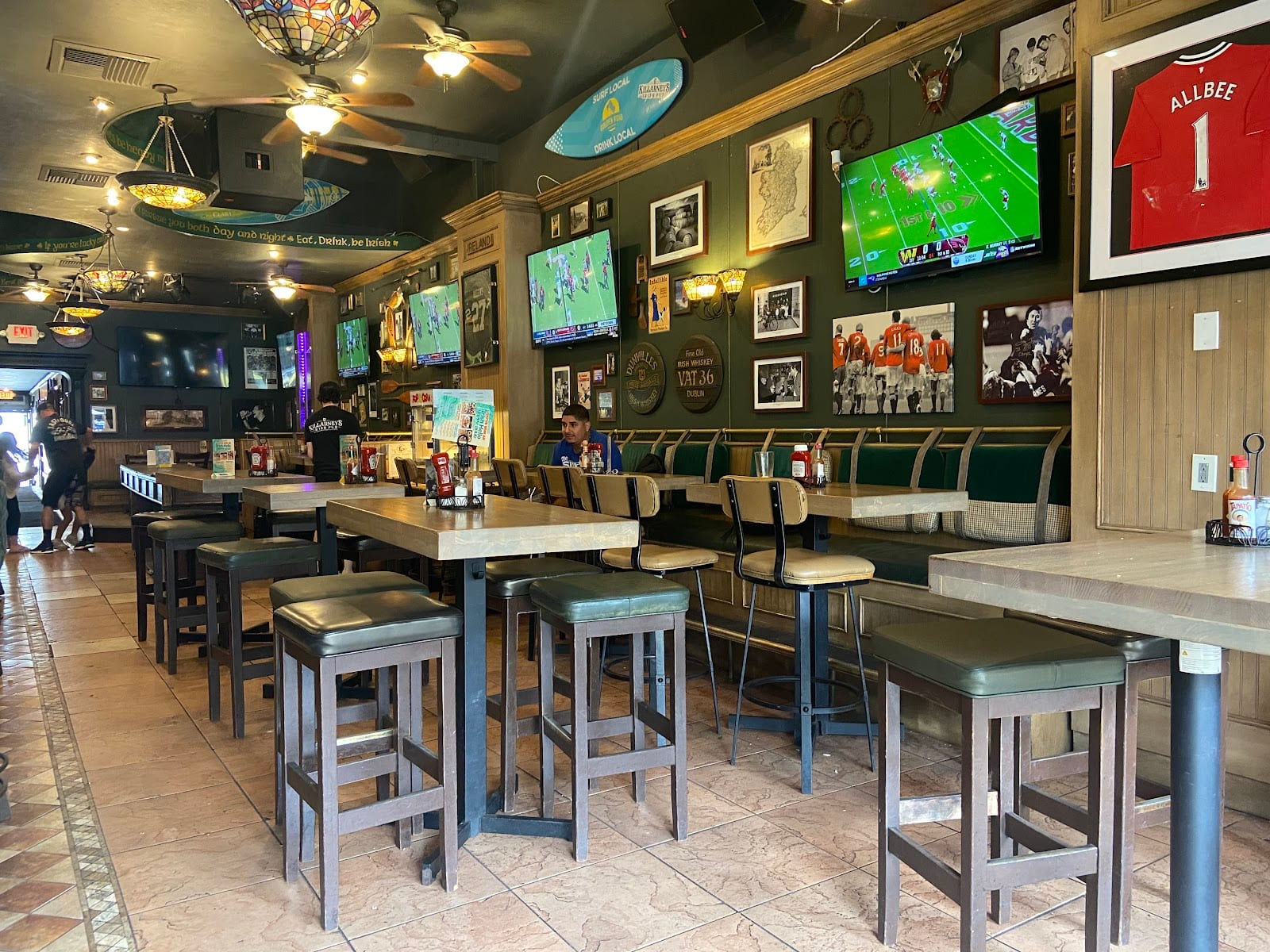 Killarney's Irish Pub - Huntington Beach, photo 4
