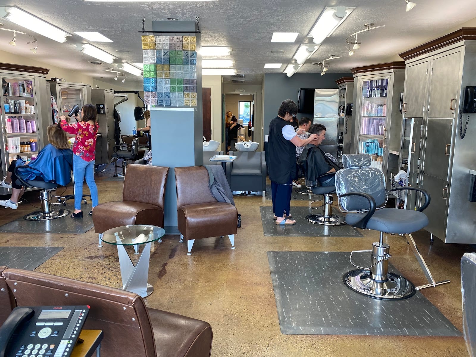 JLoyola Hair Studio ✂