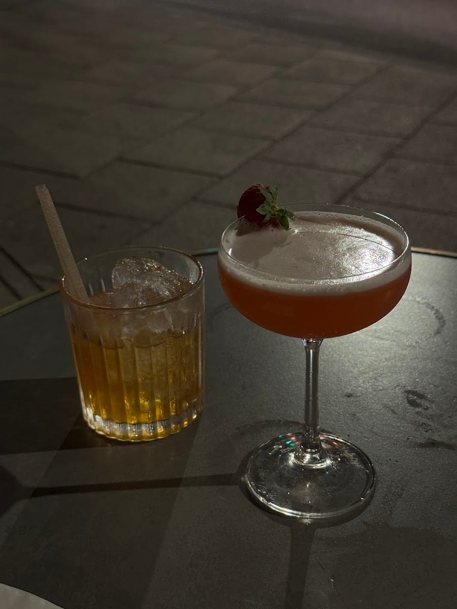 Melville & Sons, photo 3