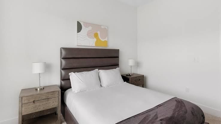 Landing | Chic 1BD, Gym, Pool