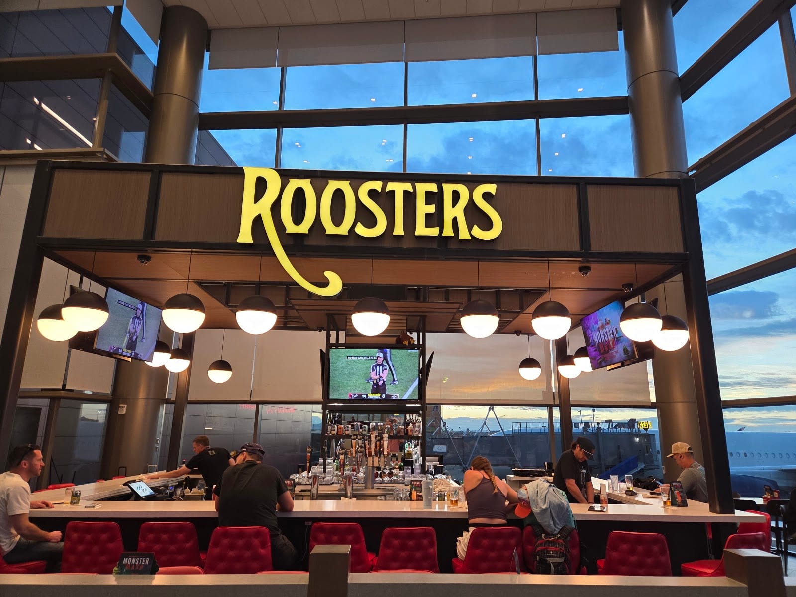 Roosters, photo 2