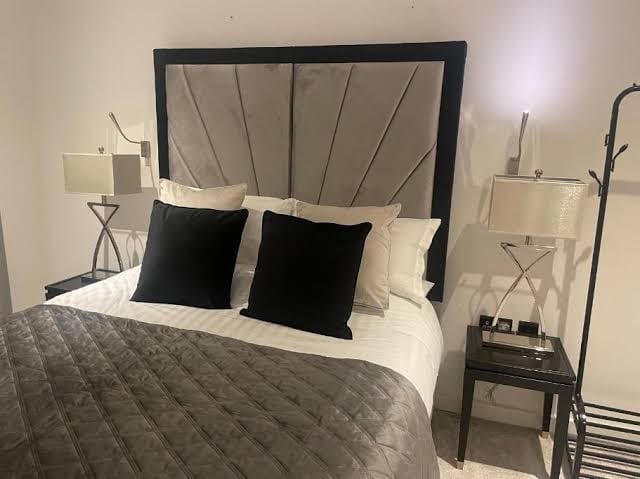 Cosy 1 Bed Apartment in Centre of St Albans - FREE Parking - 5 min walk to St Albans city centre Railway station - Big Savings on Longer Stays!! - One-Bedroom Apartment, photo 3