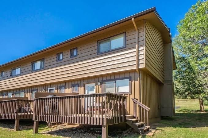 Fenced Dog Yard! K Bed, Wood Stove, Walk to Lake, photo 2
