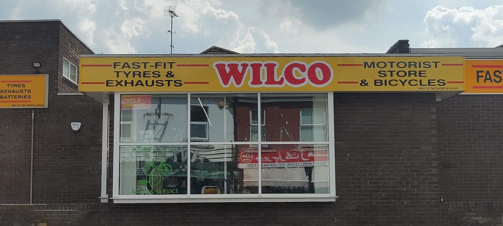 Fast-Fit Tyres & Exhausts, photo 3