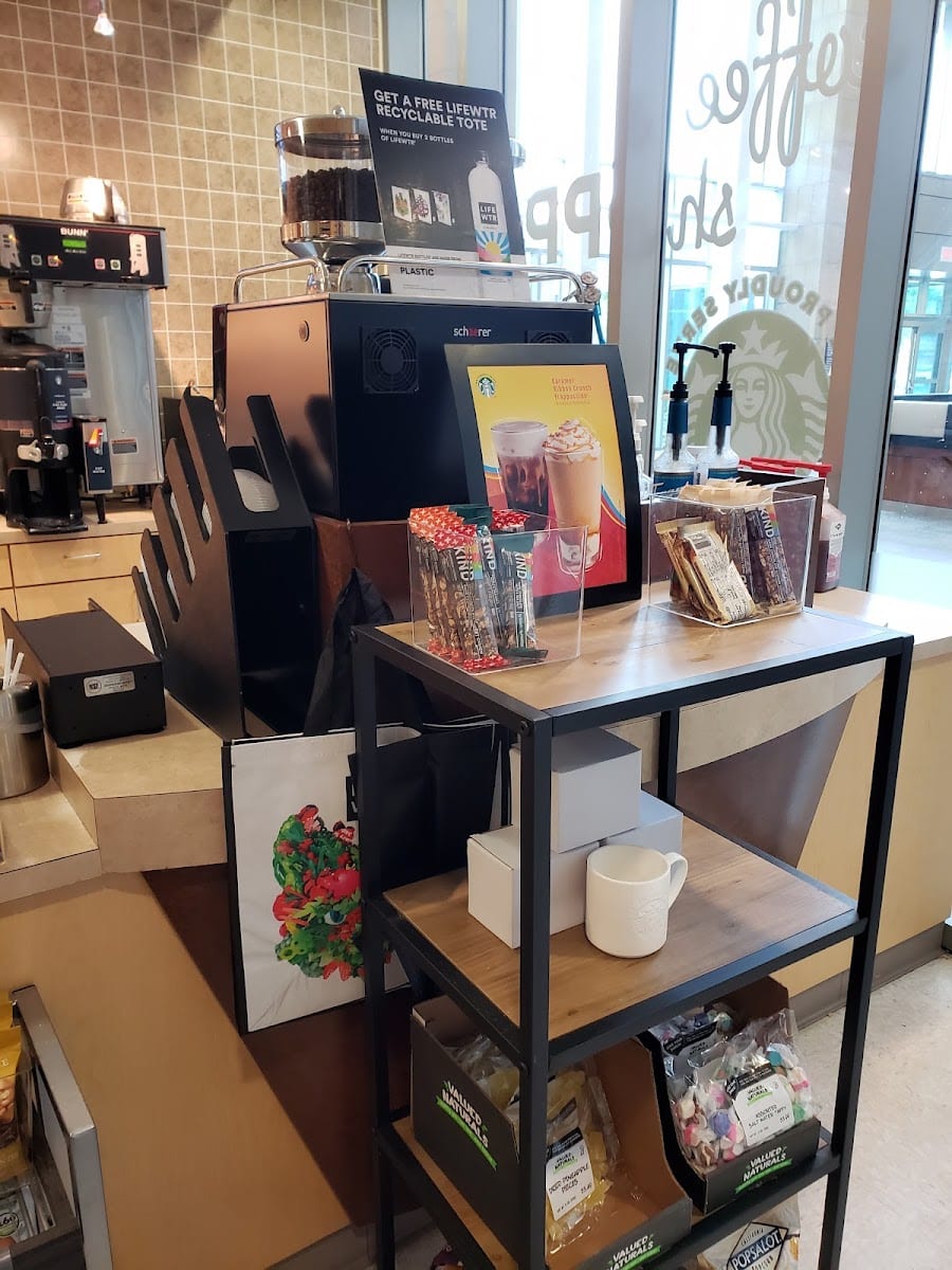The Coffee Shop (Starbucks), photo 3