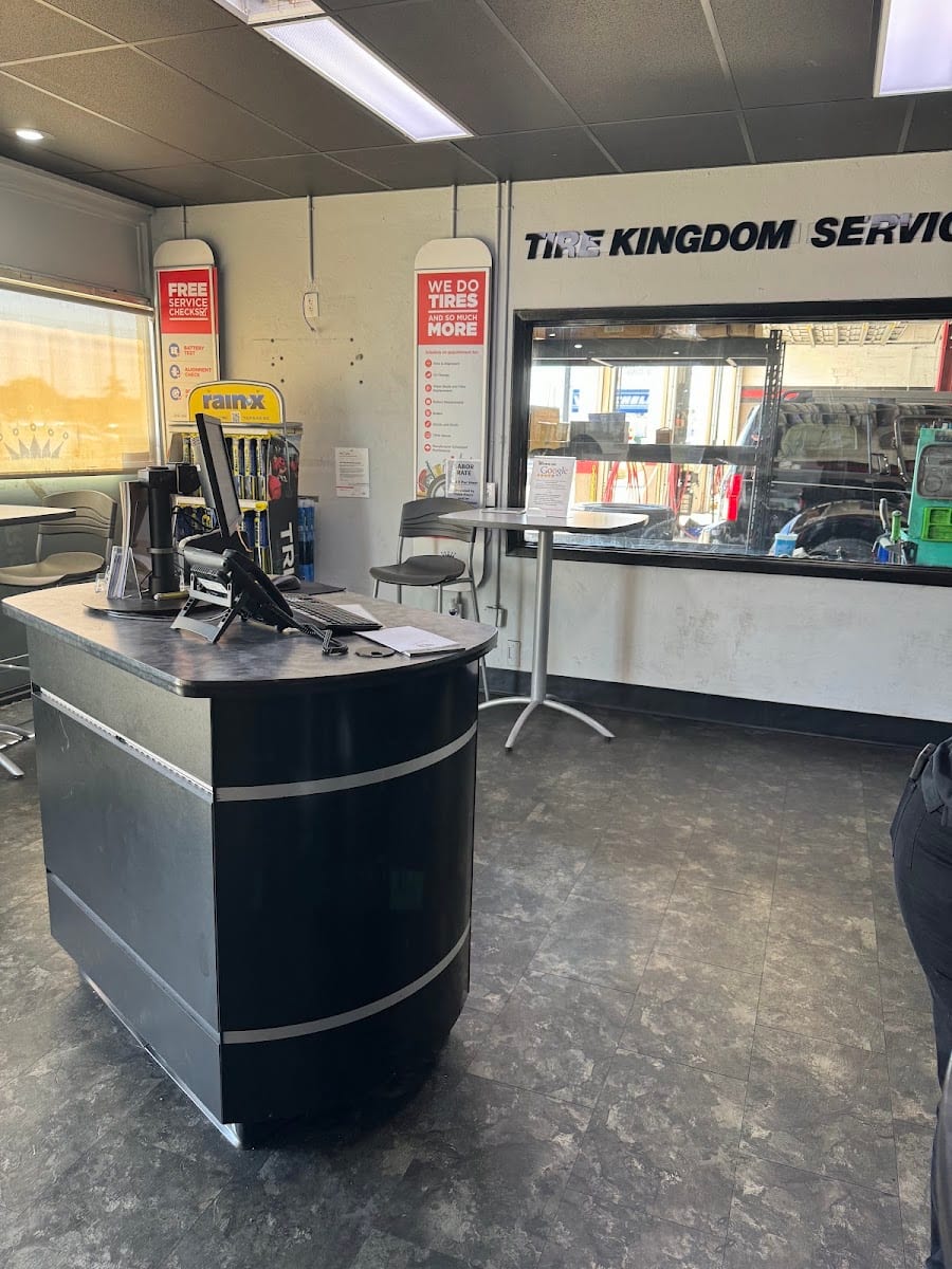 Tire Kingdom, photo 3