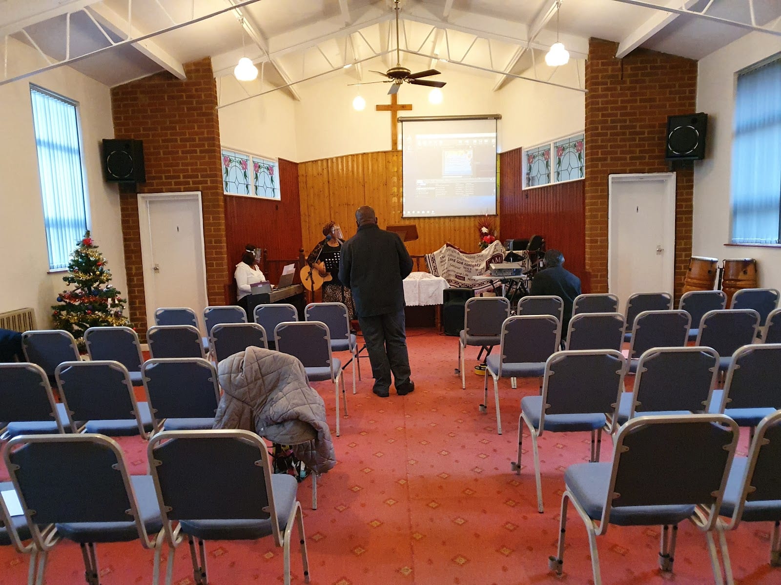 St Albans Pentecostal Church, photo 3