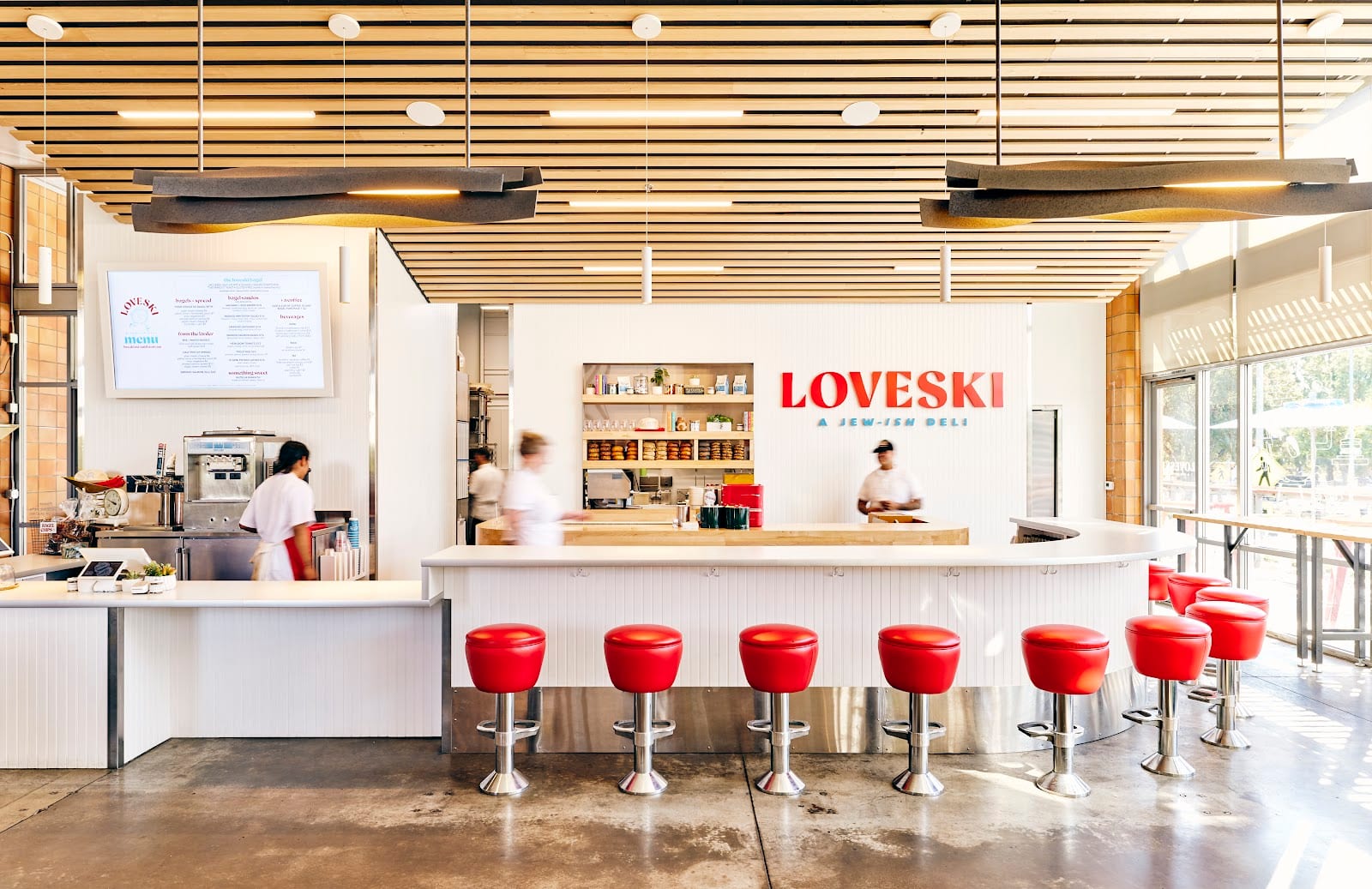 Loveski Deli, photo 2