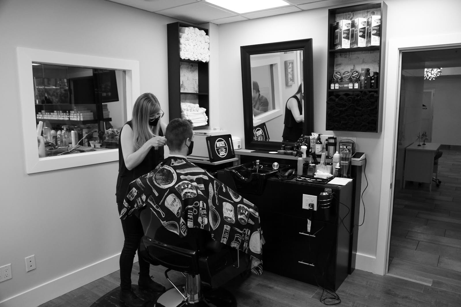 Mizzbarber, photo 3