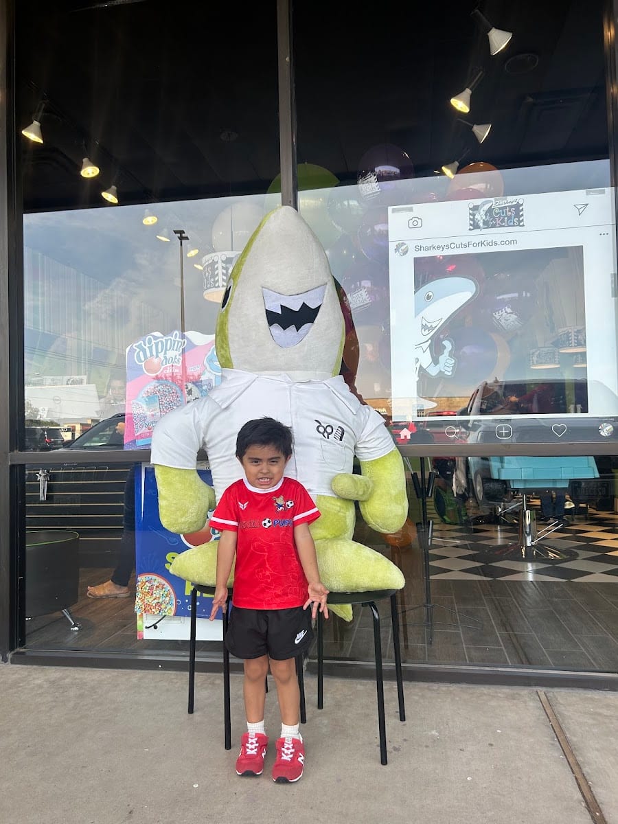 Sharkey's Cuts For Kids - Lubbock, TX, photo 3