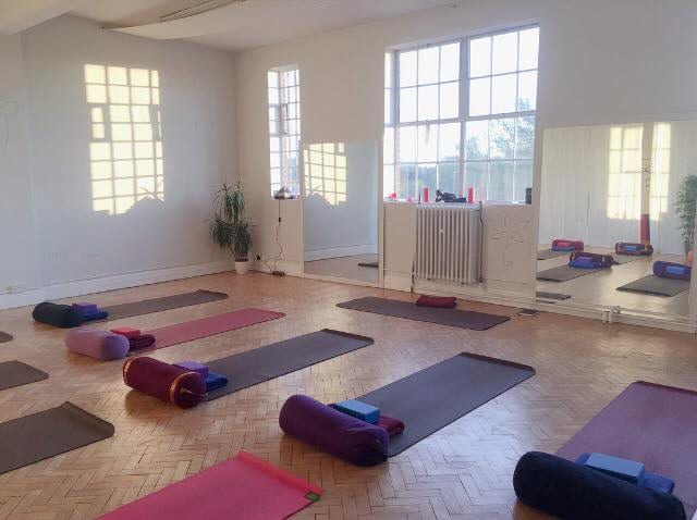 Happy Om Yoga Studio, photo 2