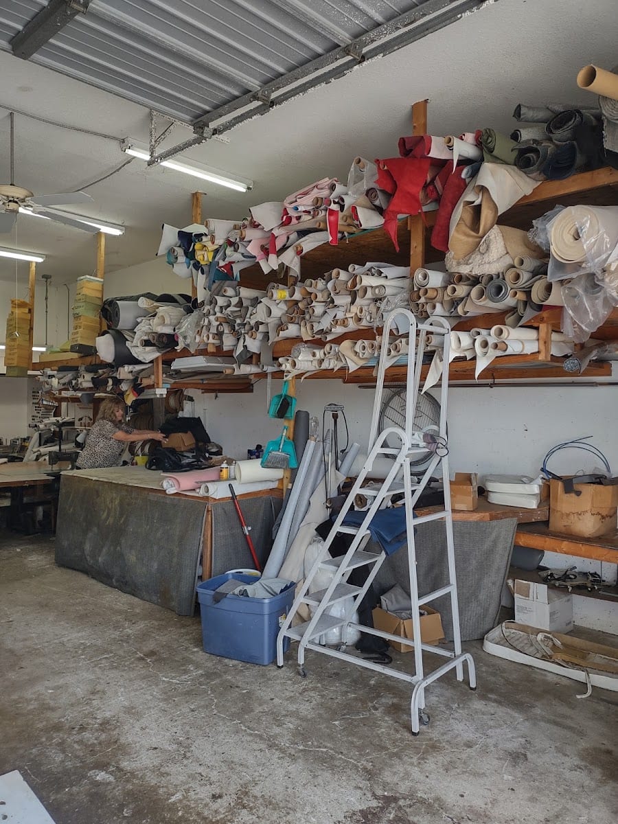 Gold Coast Auto Trim Inc, photo 4