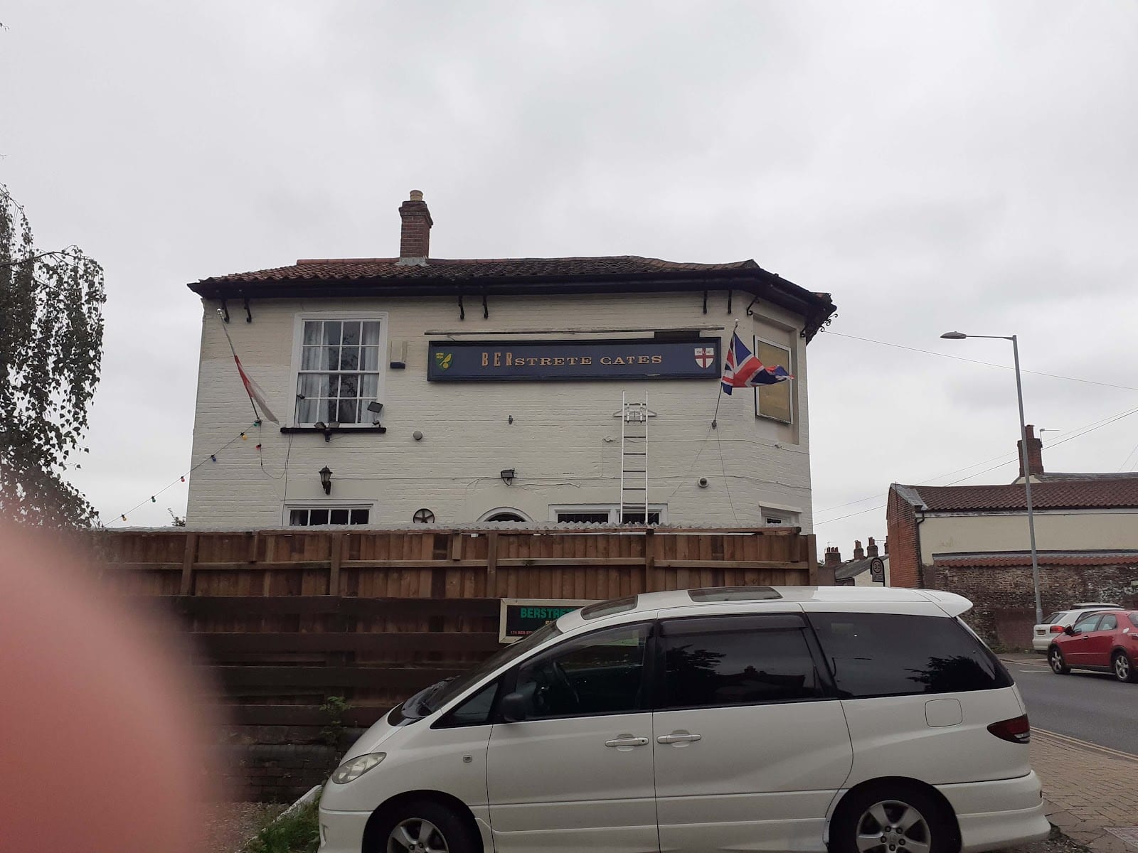 Berstrete Gates, photo 4