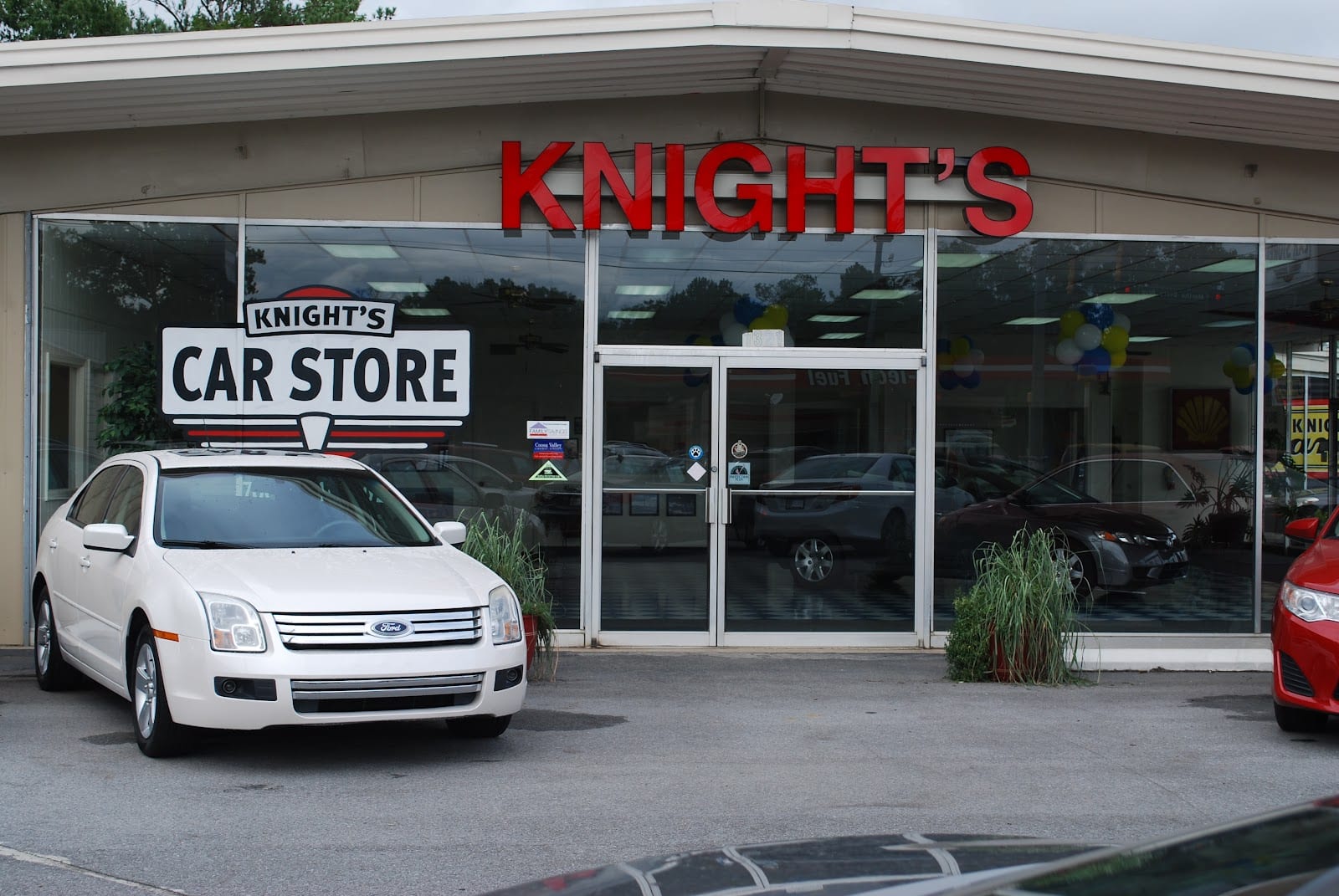 Knight's Car Store, photo 2