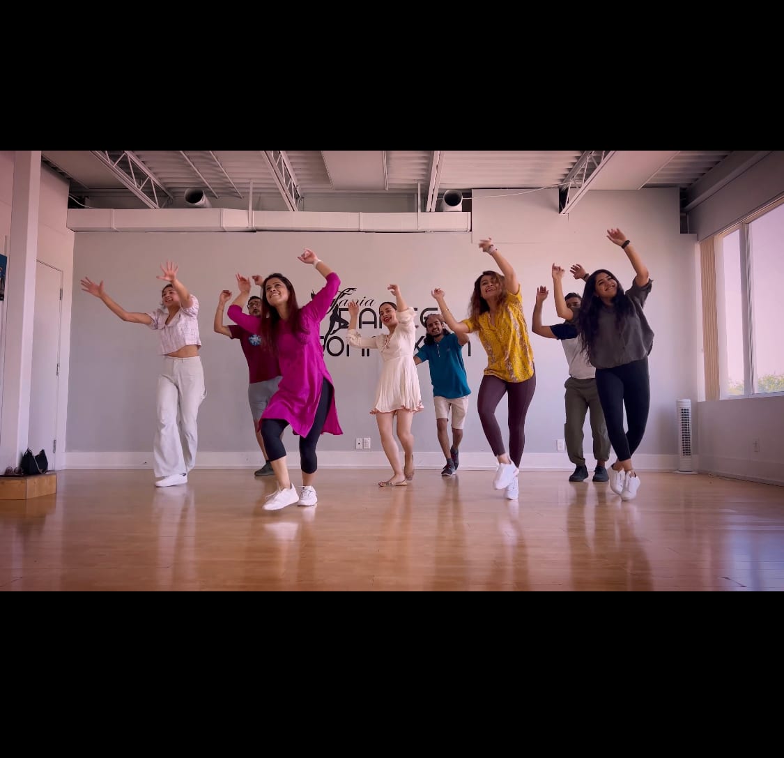 Manali’s Bollywood Dance Workout Class, photo 2