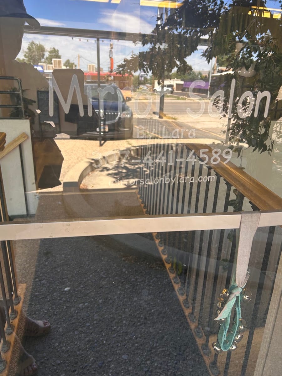 Mirror Salon by Lara, photo 3