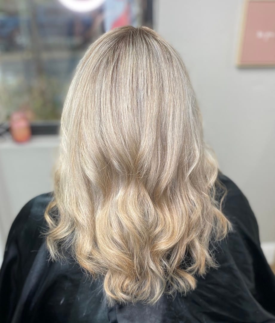 Alluring Hair by Amanda, photo 3