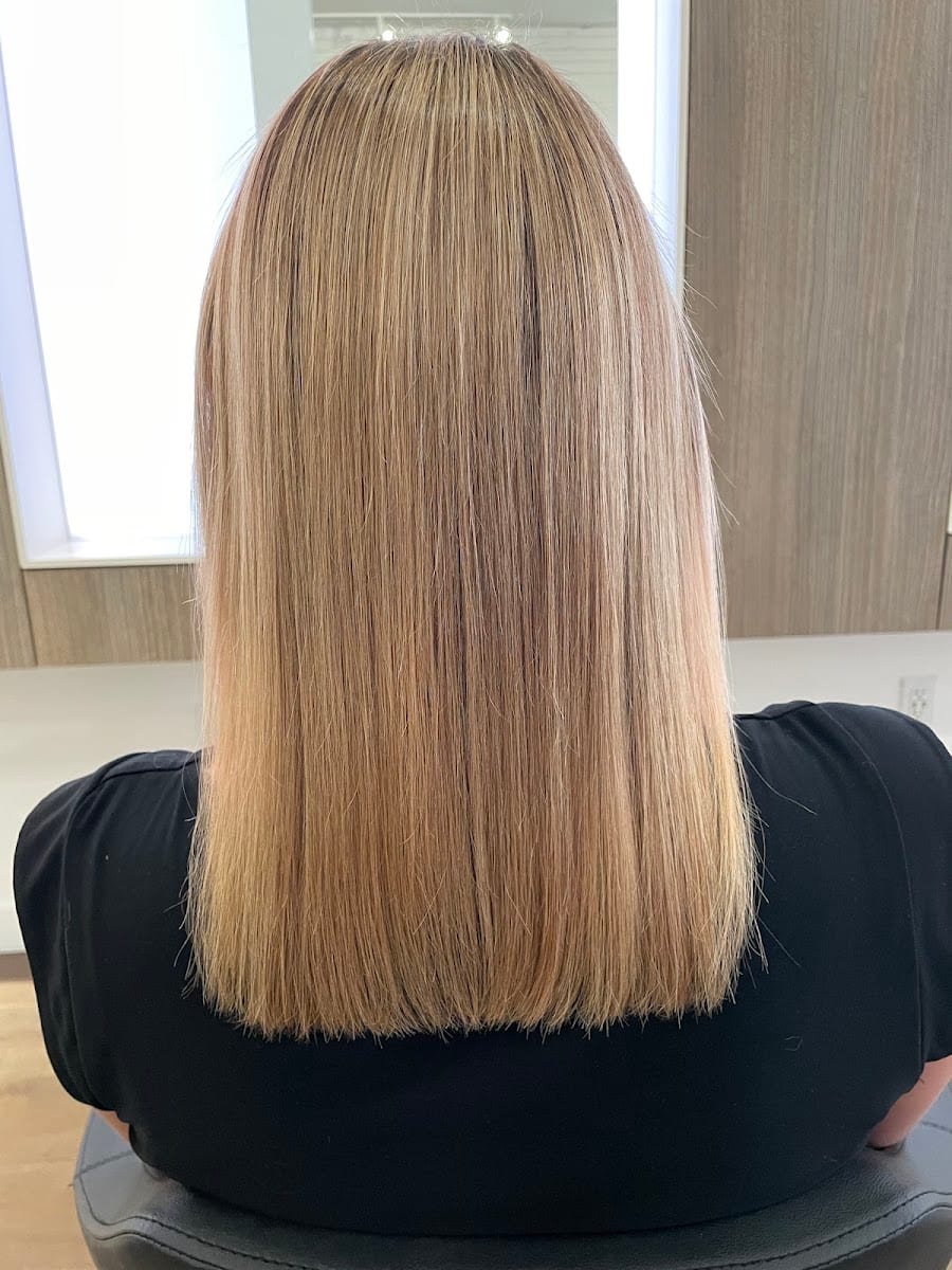 Dax and Lindsay's Thermal Reconditioning and Keratin Straightening Specialists, photo 2