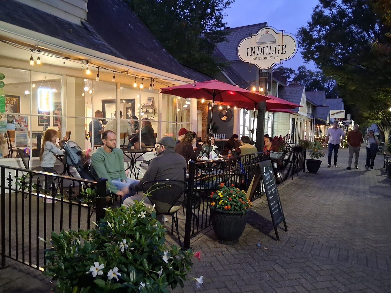 Indulge Bakery & Bistro, photo 3