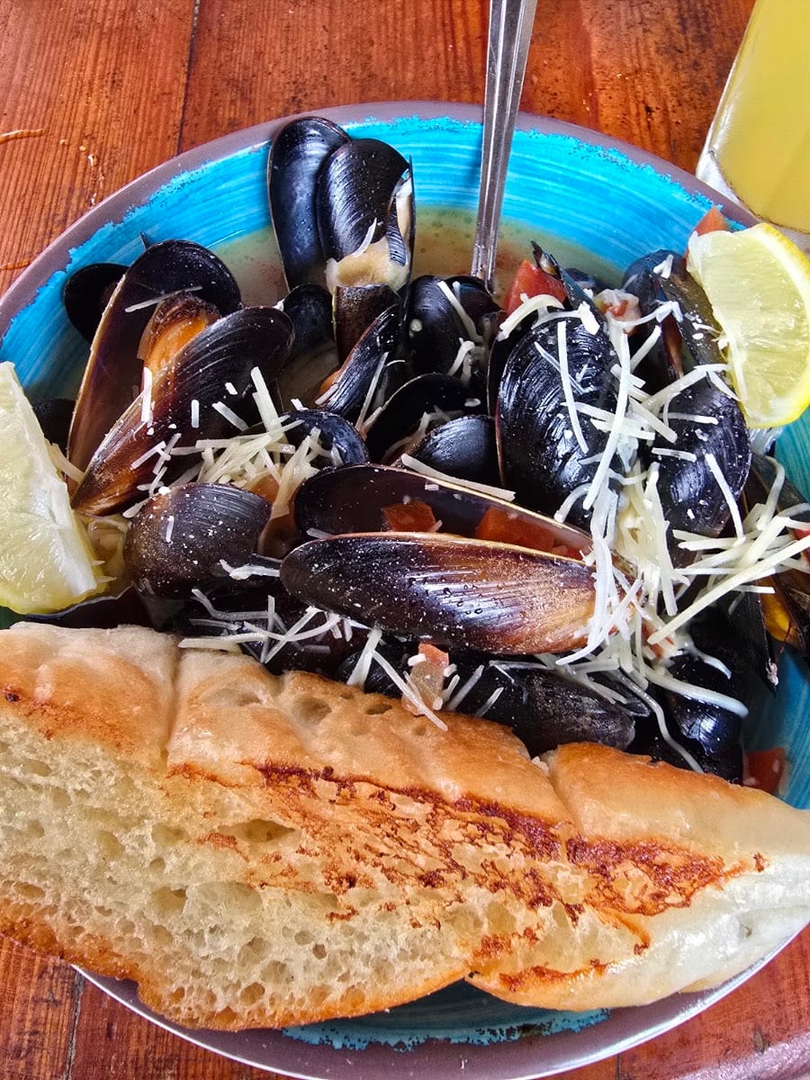 Captain Eddie’s Seafood Restaurant, photo 4