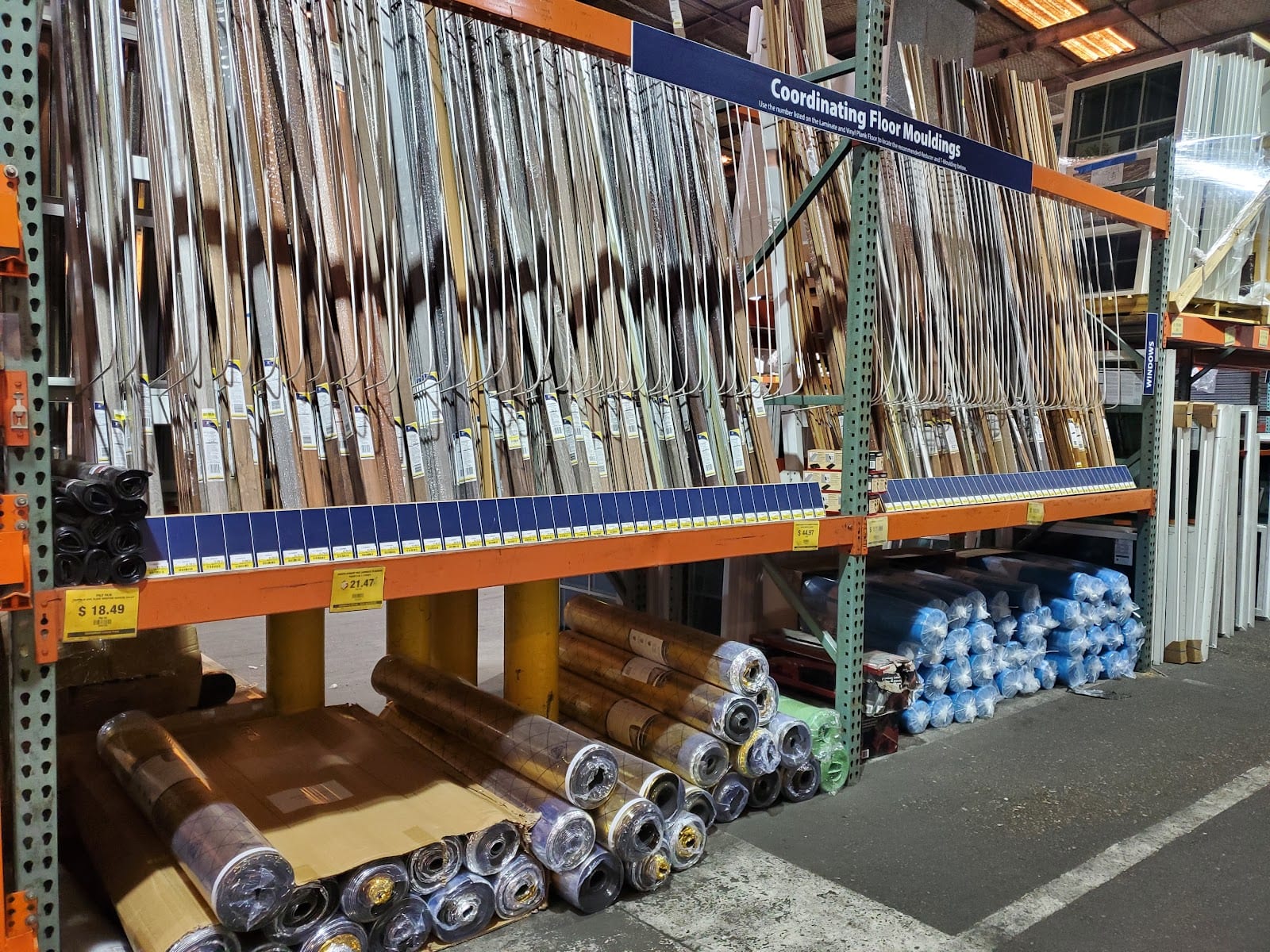 Home Outlet, photo 3