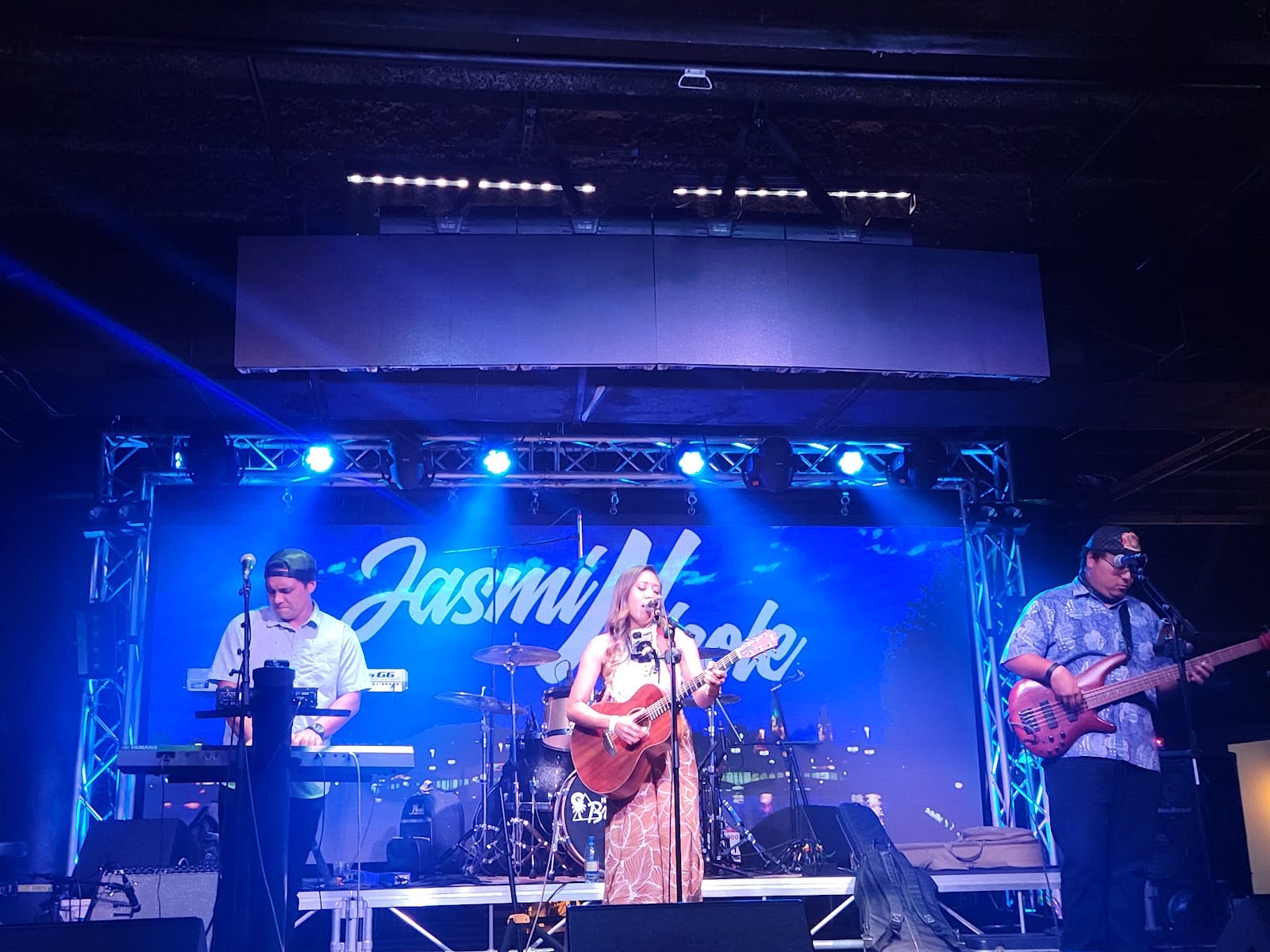 HB Social Club | Hawaiian Brian's