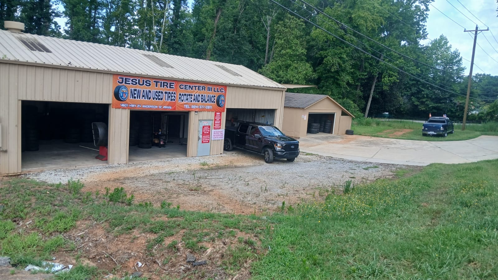 Jesús Tire Center III LLC, photo 3