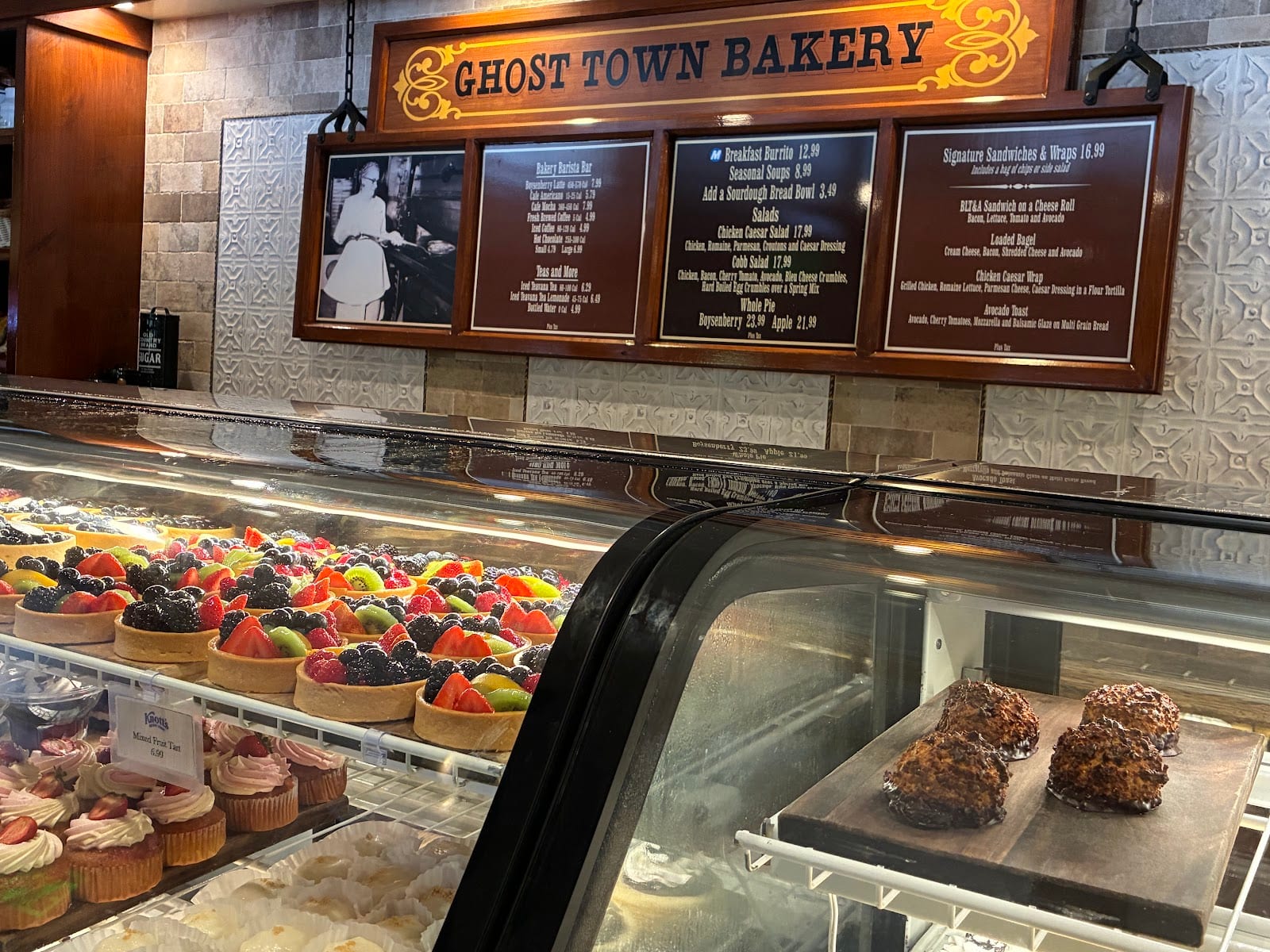 Ghost Town Bakery, photo 2