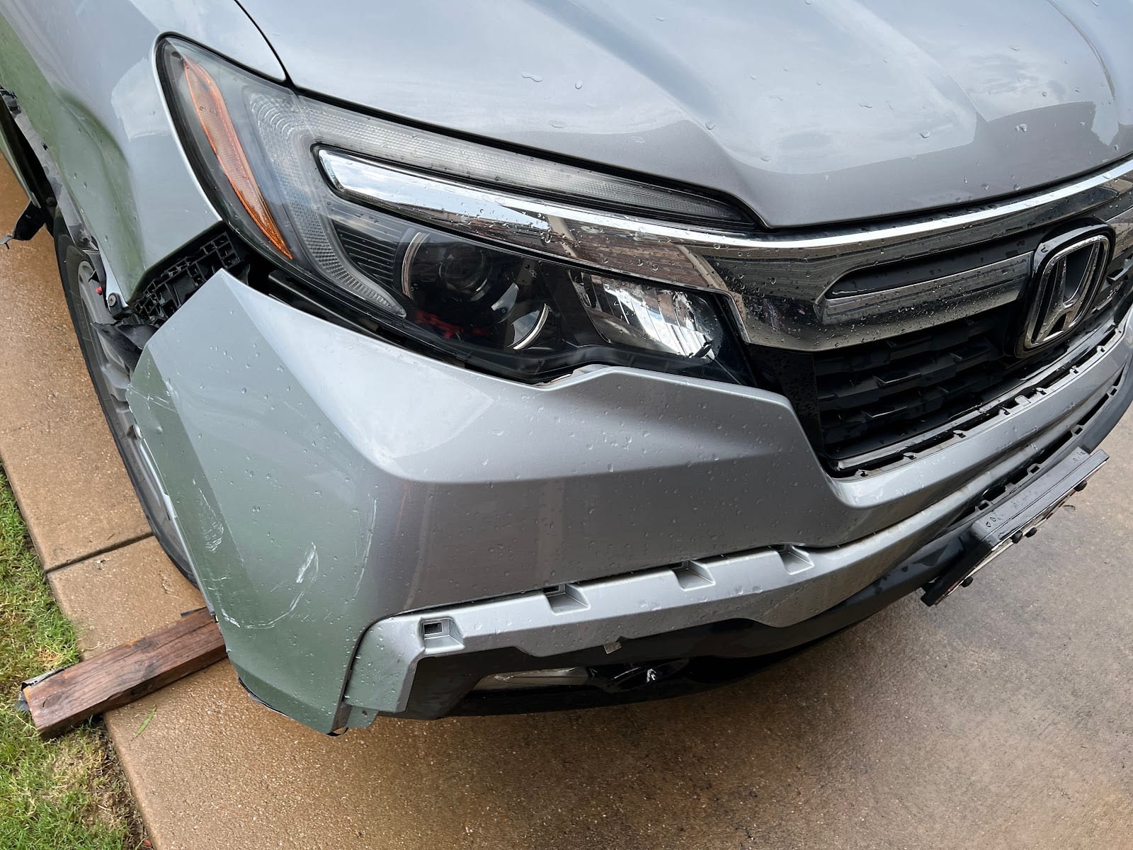 Caliber Collision, photo 3