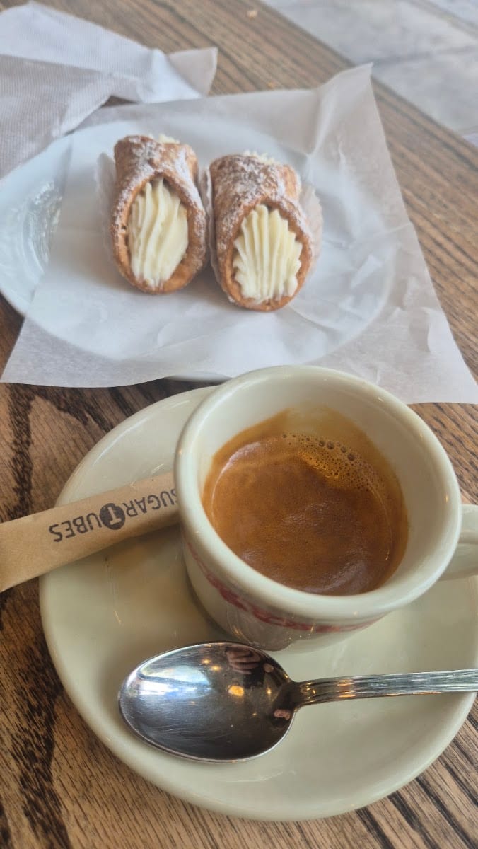 Tre Mari Bakery, photo 4