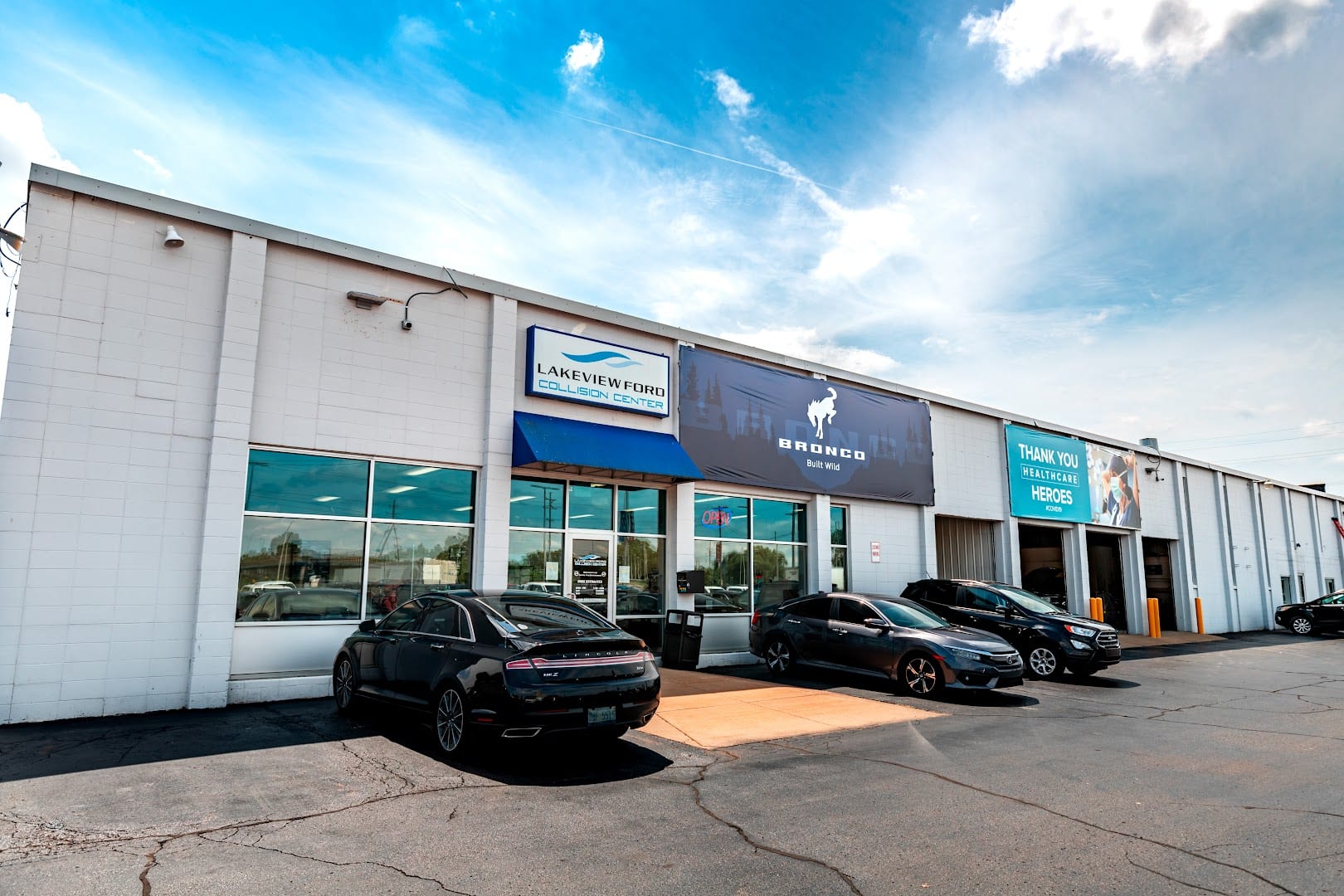 Lakeview Ford Collision Center, photo 4