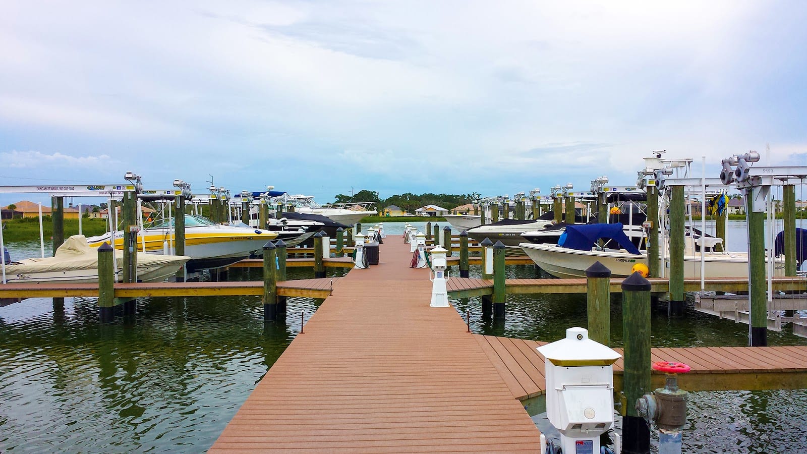 Duncan Seawall Dock-Boat Lift, photo 3