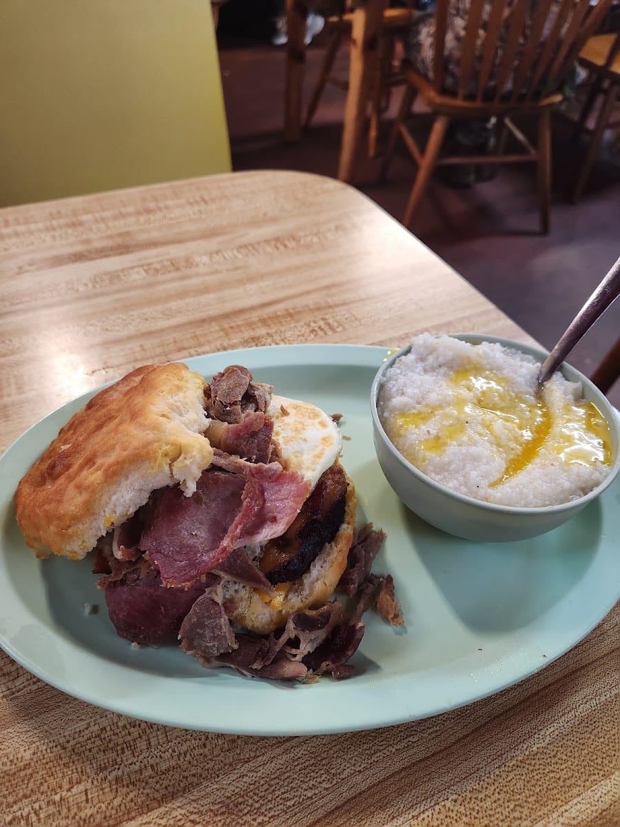 Little Biscuit Barn, photo 3