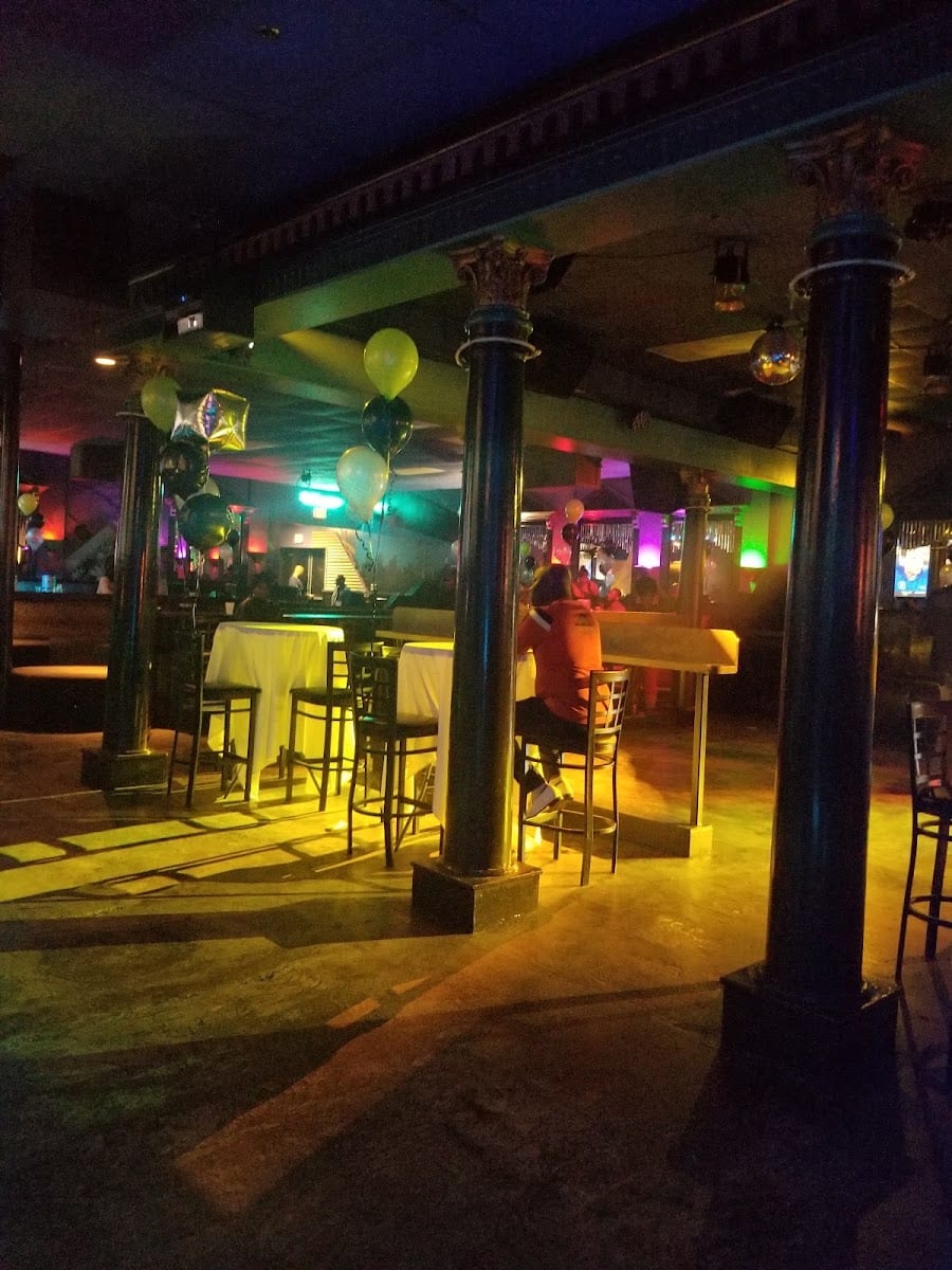 The Alley, photo 2