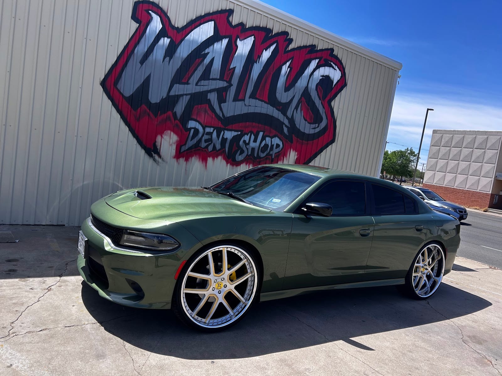 Wally's Dent Shop, photo 4