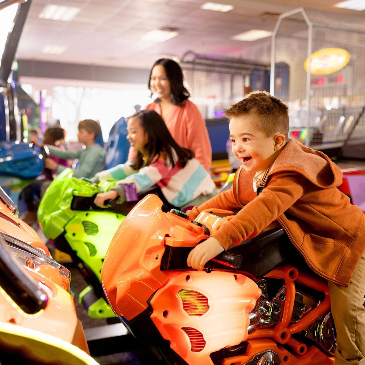 Chuck E. Cheese, photo 4