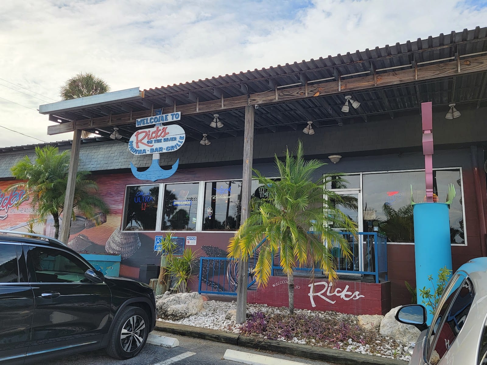 Rick's on the River, photo 2