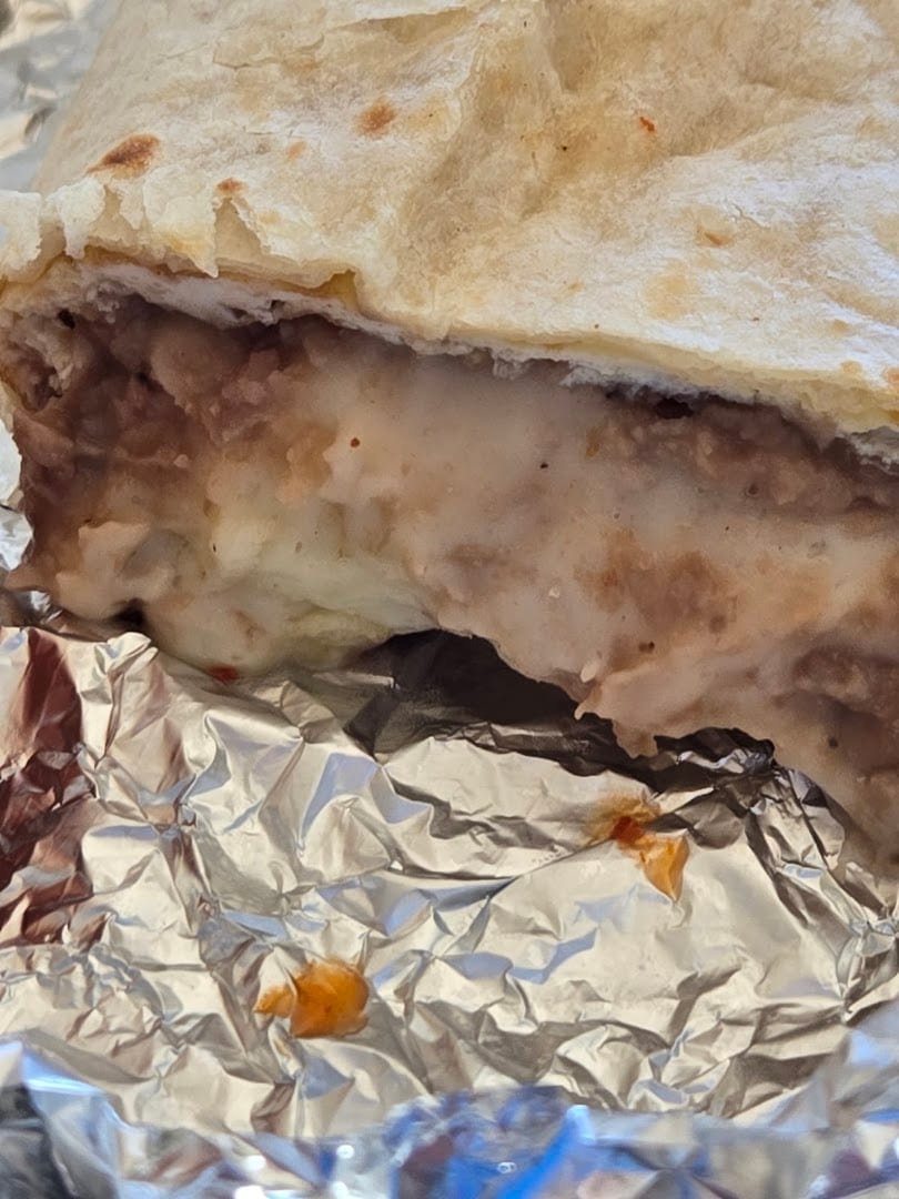 Mile H.I. Burritos, photo 4