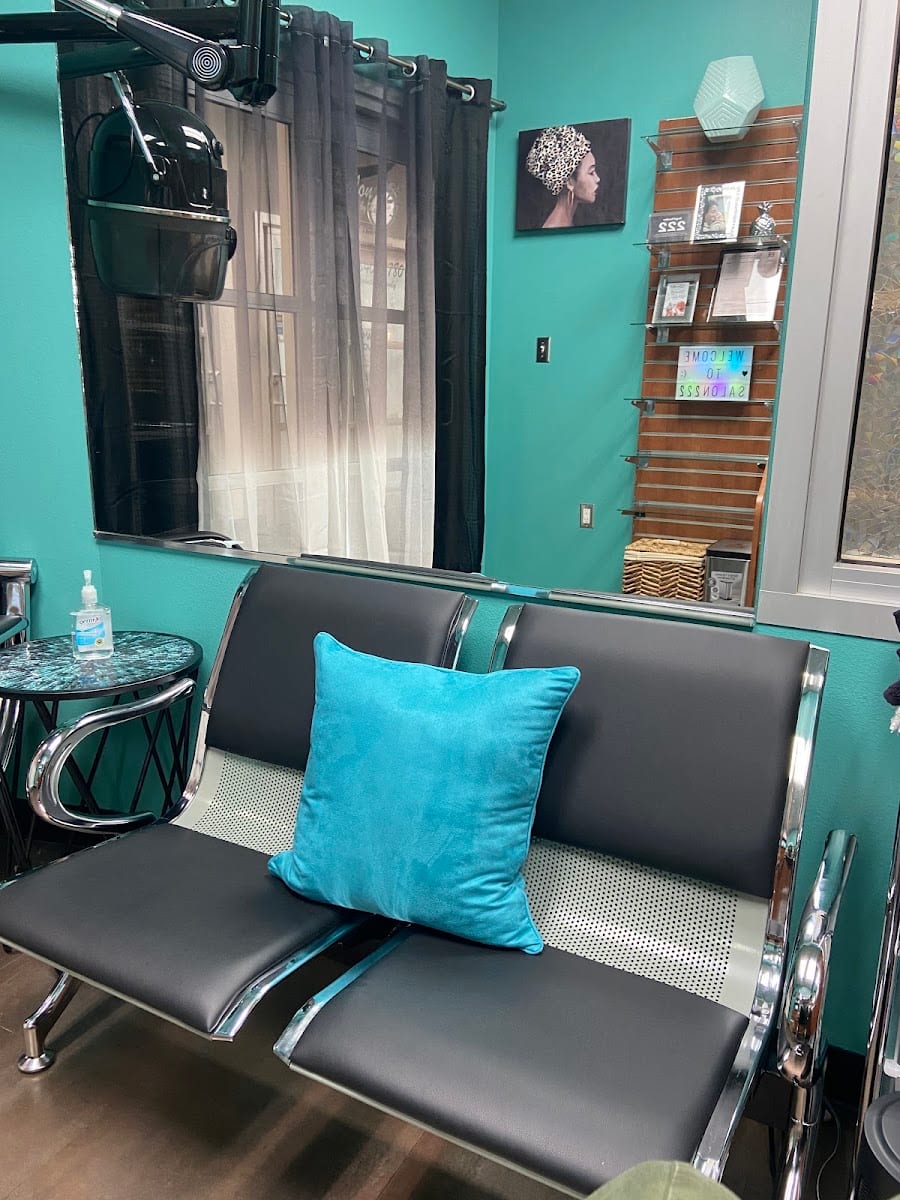 Salon 222 By Nakia, LLC