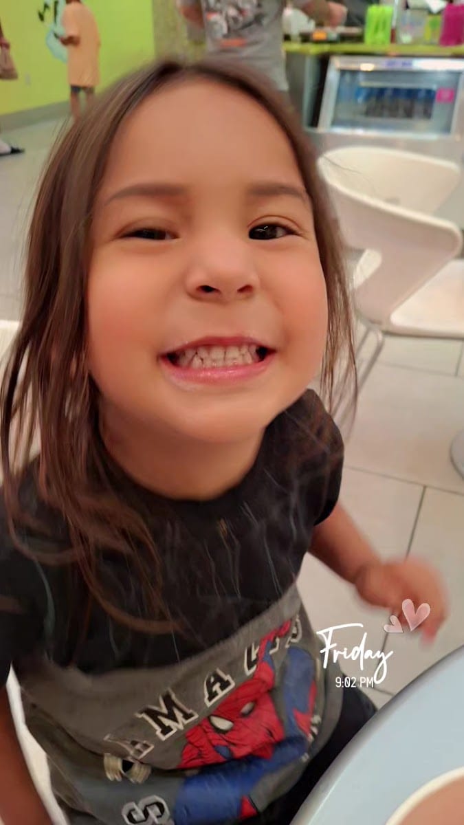 Menchie's Frozen Yogurt at Kingsgate South, photo 3