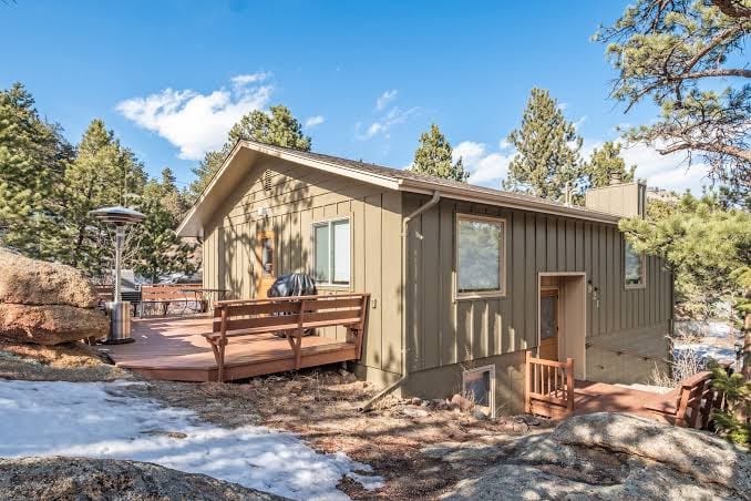 River Front Home, Hot Tub, Game Room, Disc Golf Course, Walk 2 Town!!!