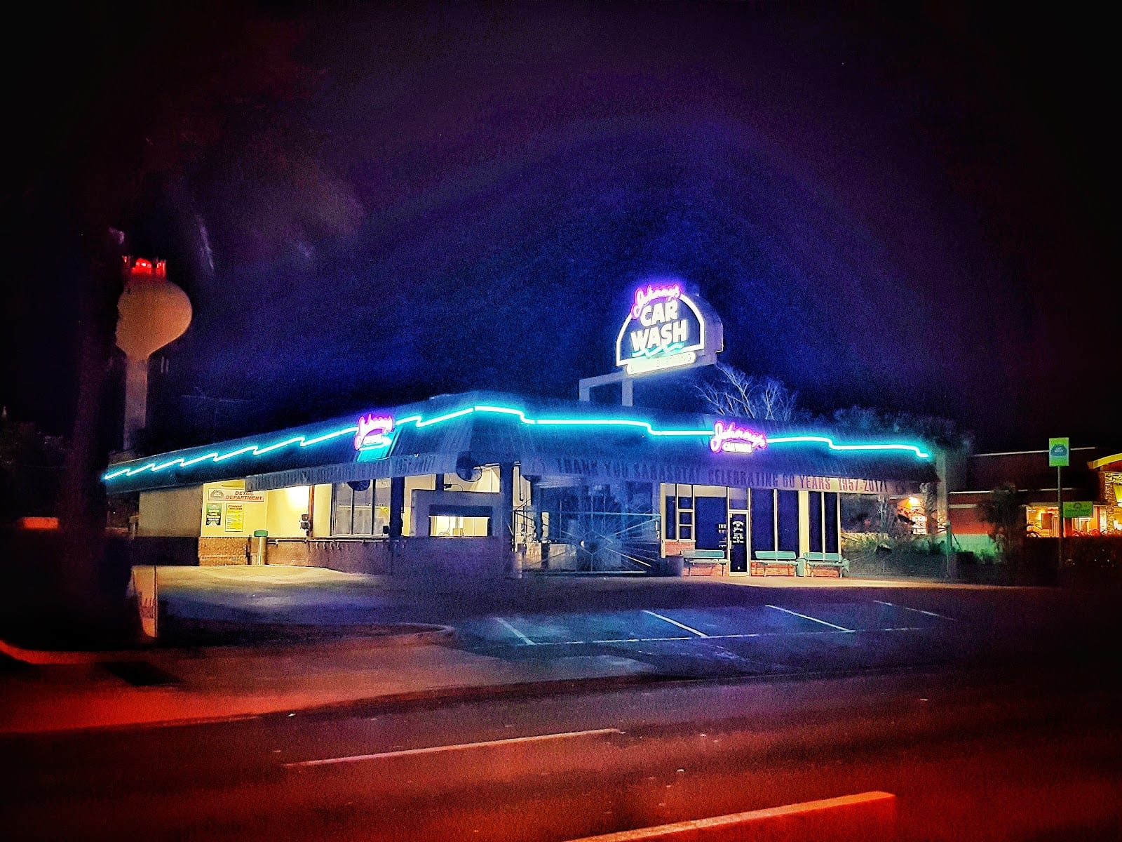 Johnny's Car Wash