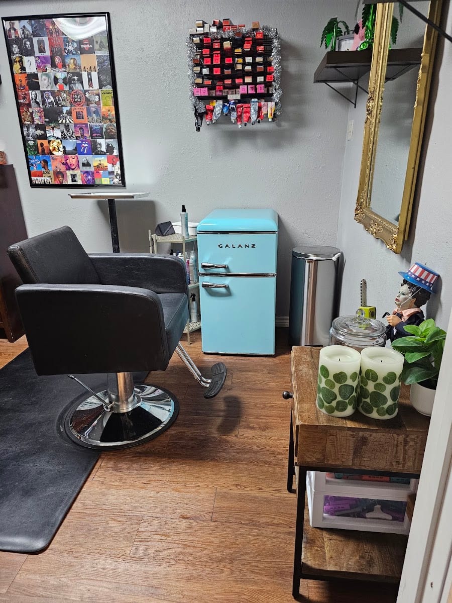 Olivia's Salons Inc., photo 4