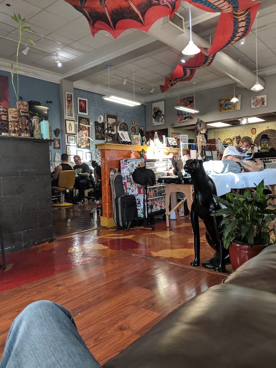 Black Cat Tattoo Studio, photo 2