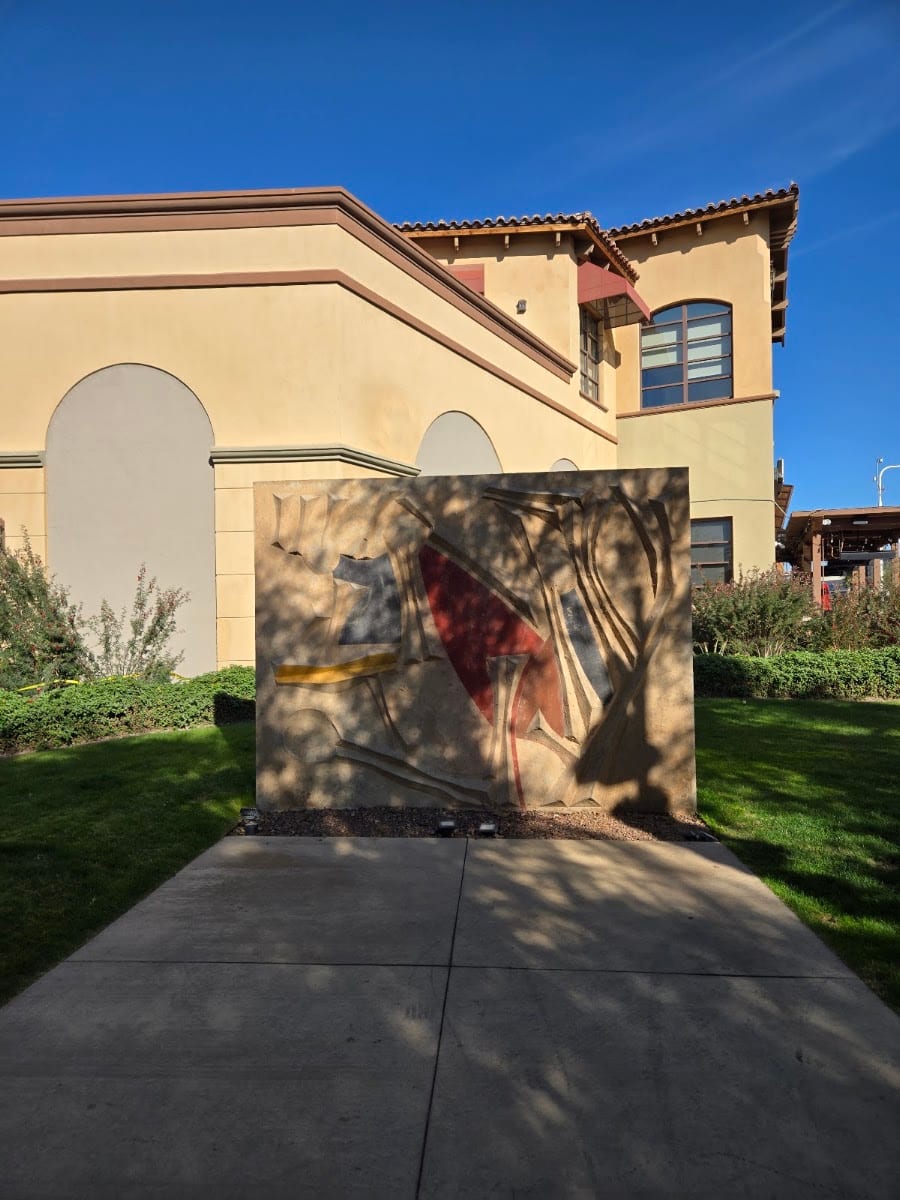 Scottsdale Waterfront Real Estate, photo 2