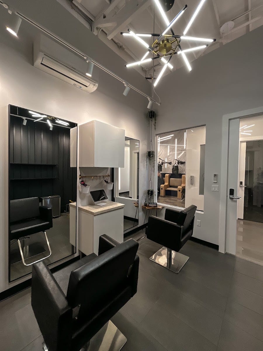 Salon A.D.O.