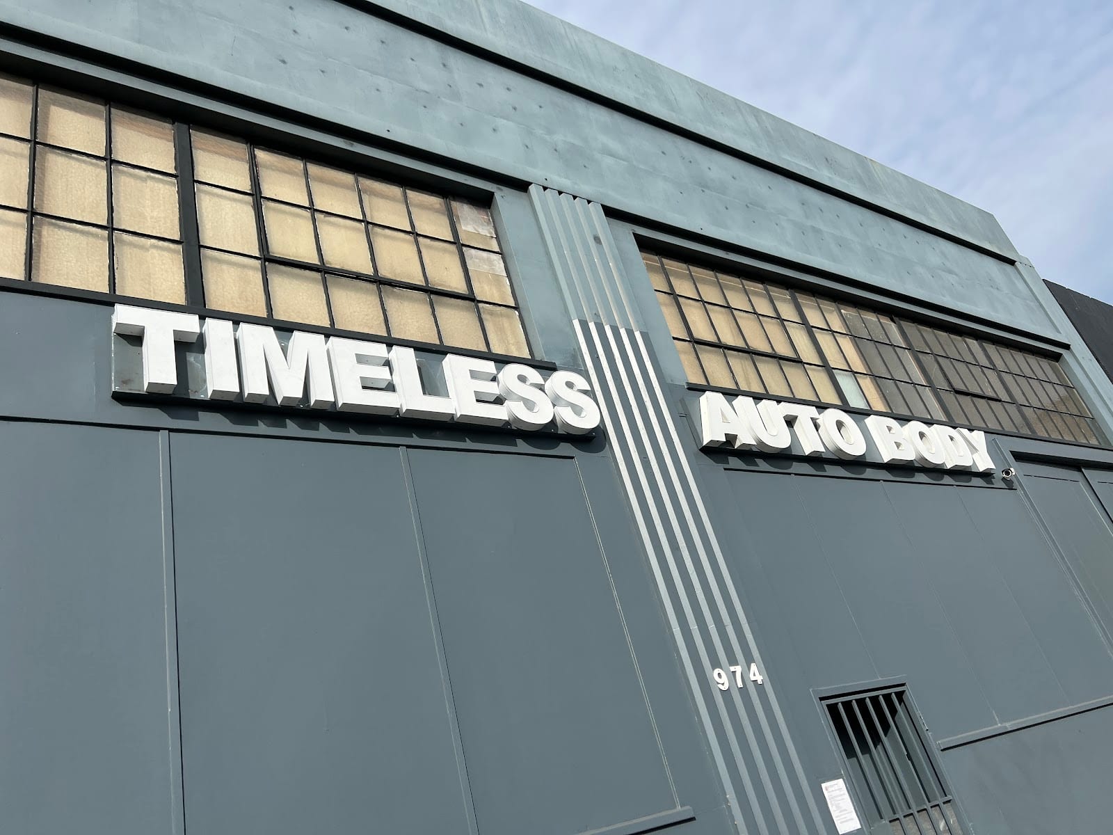 Timeless Auto Body, photo 2