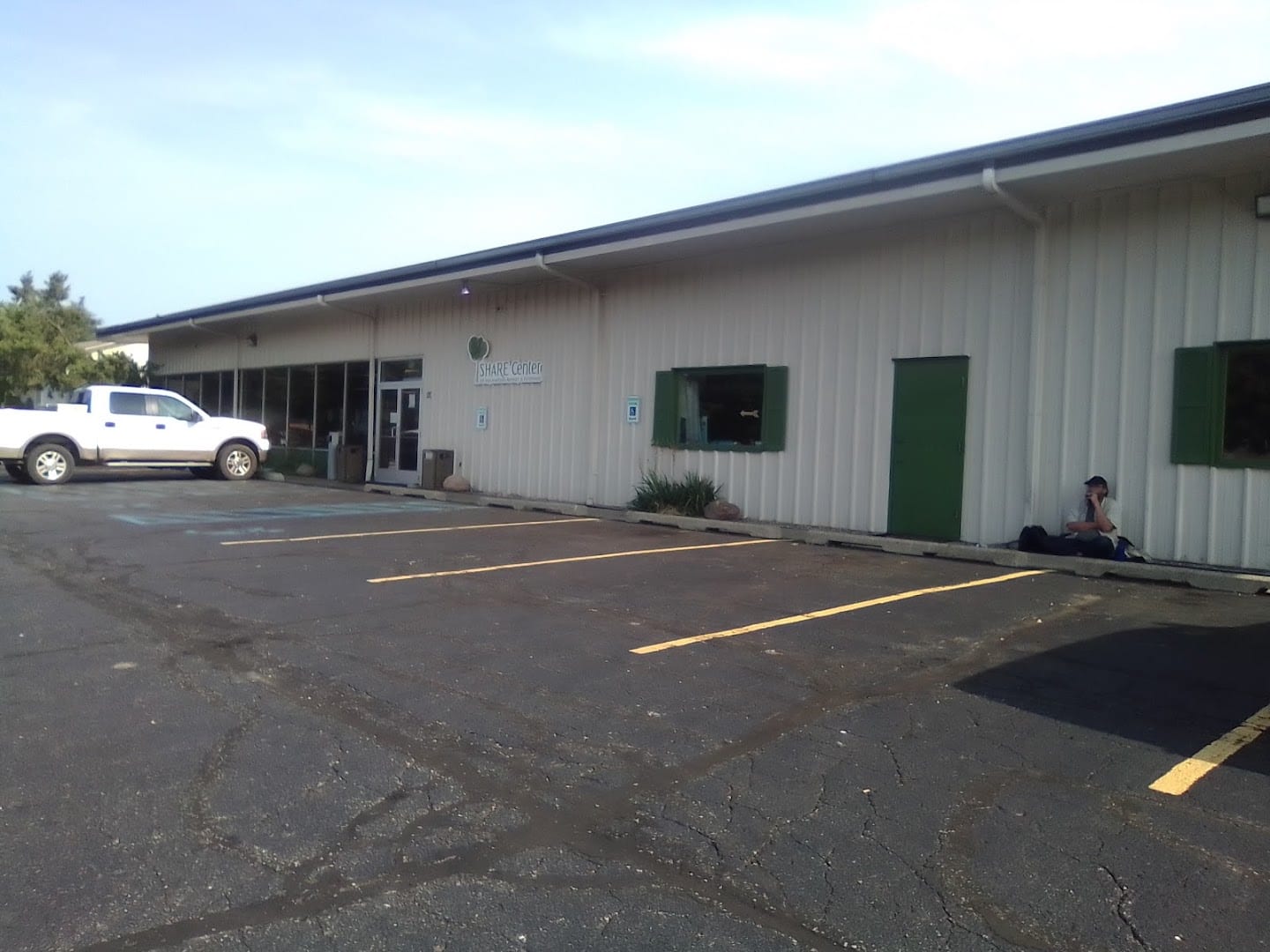 The Share Center, photo 3